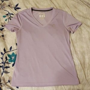 V-neck tee